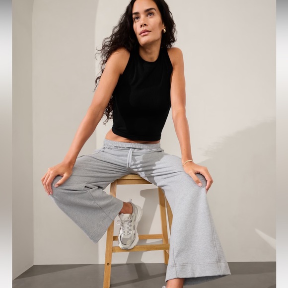 ATHLETA RENEW SEAMLESS MUSCLE TANK - Picture 4 of 4